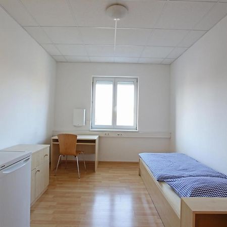 Montagehotel Living@Линц Екстериор снимка